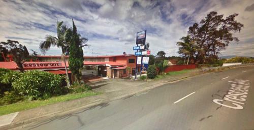 Riverview Motor Inn