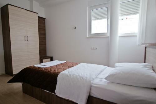 Hotel Lux