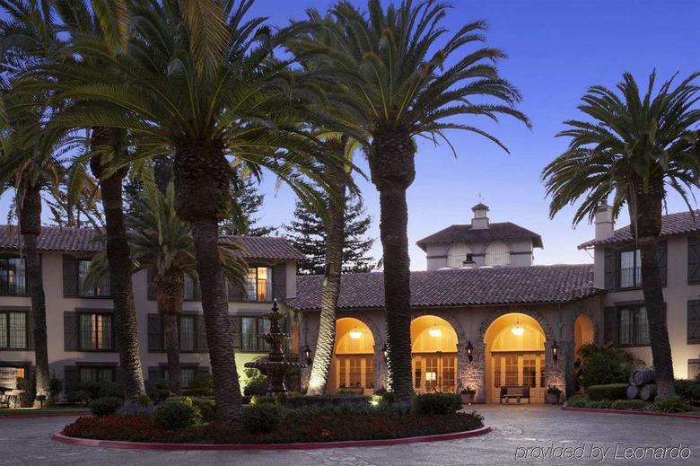 Hotel Embassy Suites Napa Valley