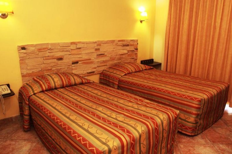 Hotel Seven Crown