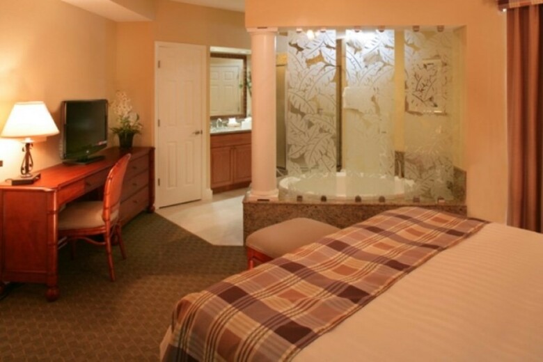 Hotel Cypress Pointe Resort