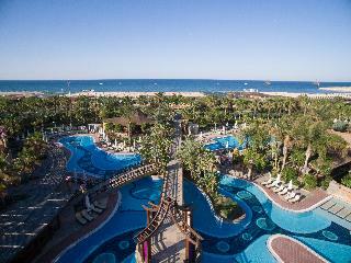 Royal Dragon Hotel