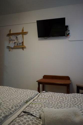 Hostel The Red Door