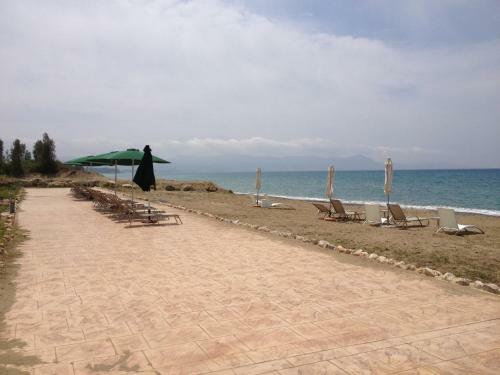 Villa 1 Sandy Beach Villas