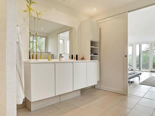 Four-bedroom Holiday Home In Brovst 7
