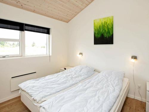 Three-bedroom Holiday Home In Brovst 13