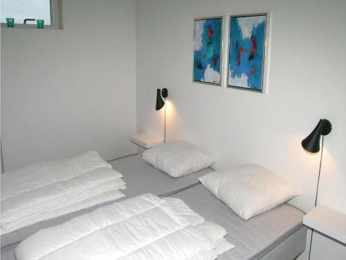 Three-bedroom Holiday Home Frederikshavn With Sea View 03