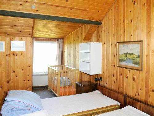 Eight-bedroom Holiday Home In Grenaa