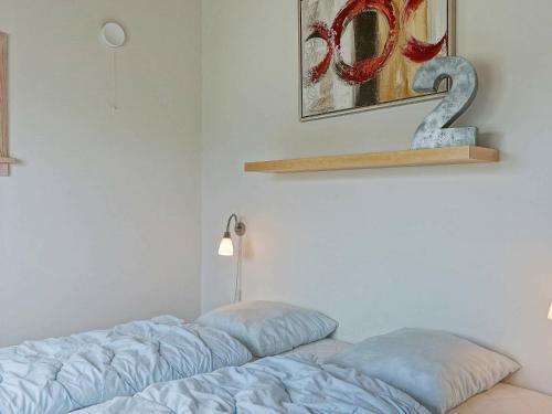 One-bedroom Holiday Home In Gudhjem 1