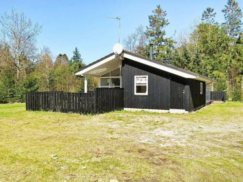 Three-bedroom Holiday Home In Hals 14