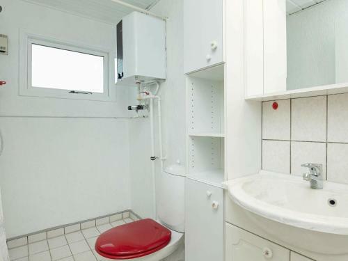 Three-bedroom Holiday Home In Hals 43