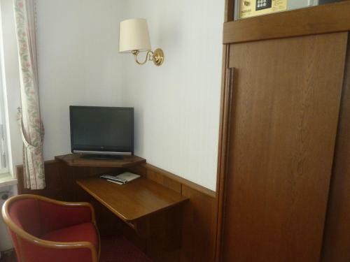 Hotel Sch�n