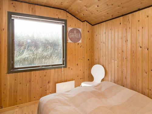 Three-bedroom Holiday Home In L�kken 70