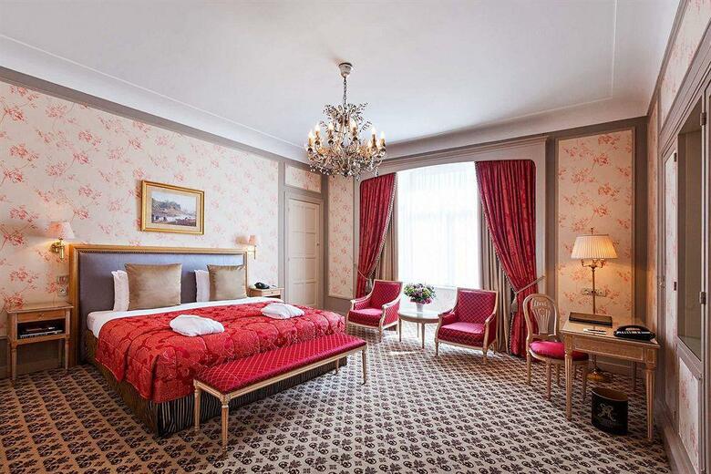 Hotel Metropole