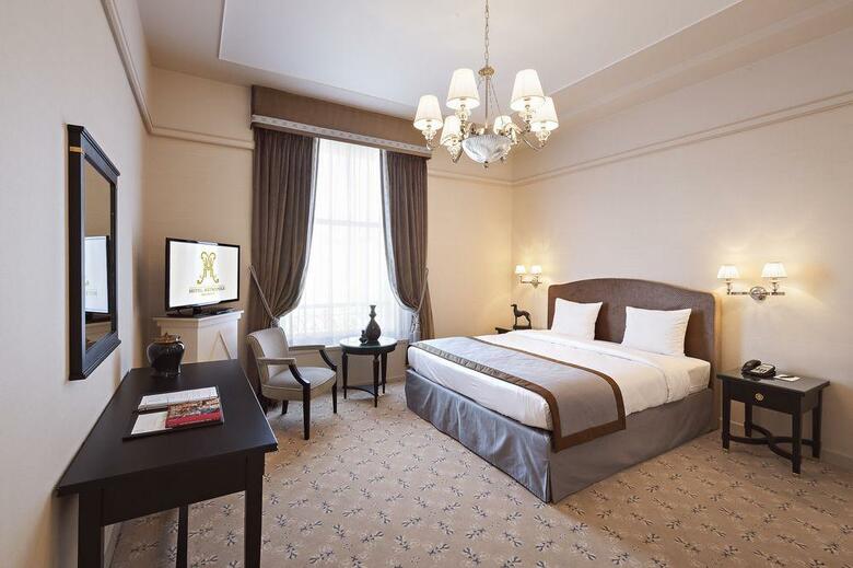 Hotel Metropole