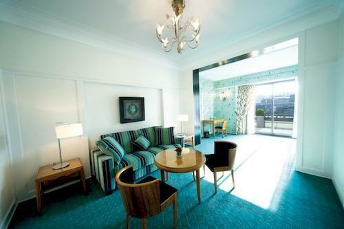 Hotel Metropole
