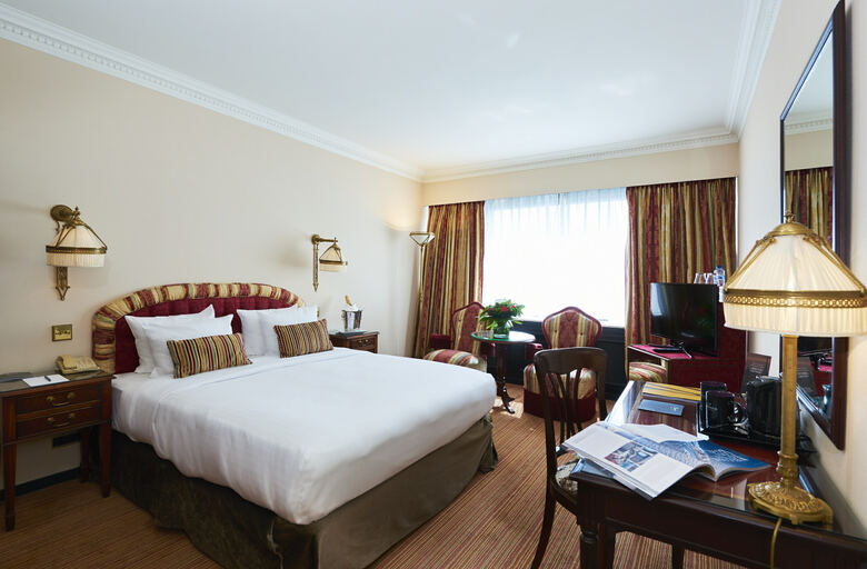 Hotel Warwick Barsey