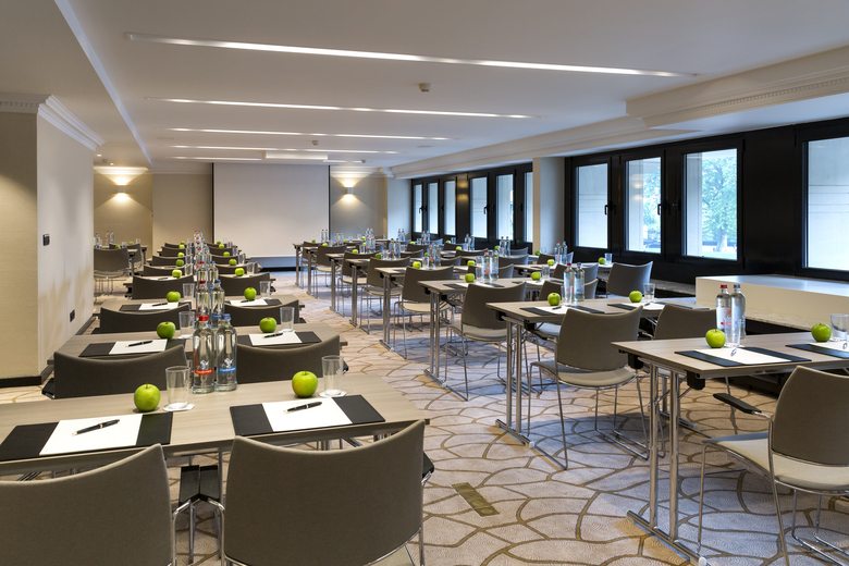 Hotel Warwick Barsey
