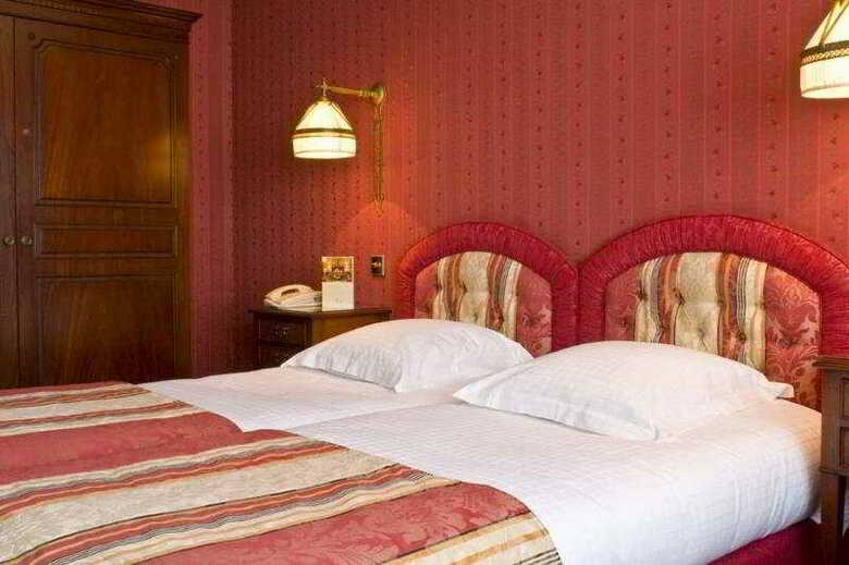 Hotel Warwick Barsey