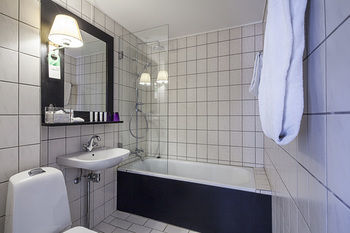 Hotel First Grand