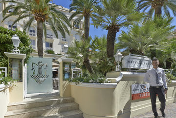 Hotel Juana