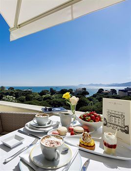 Hotel Juana