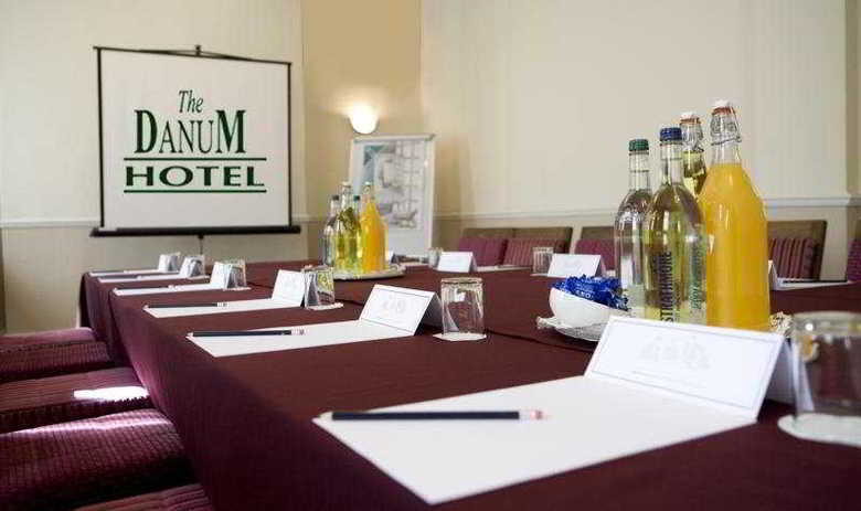 Hotel Danum