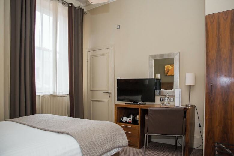 Hotel The Met