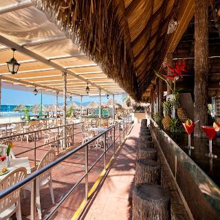 Hotel Paradise Village