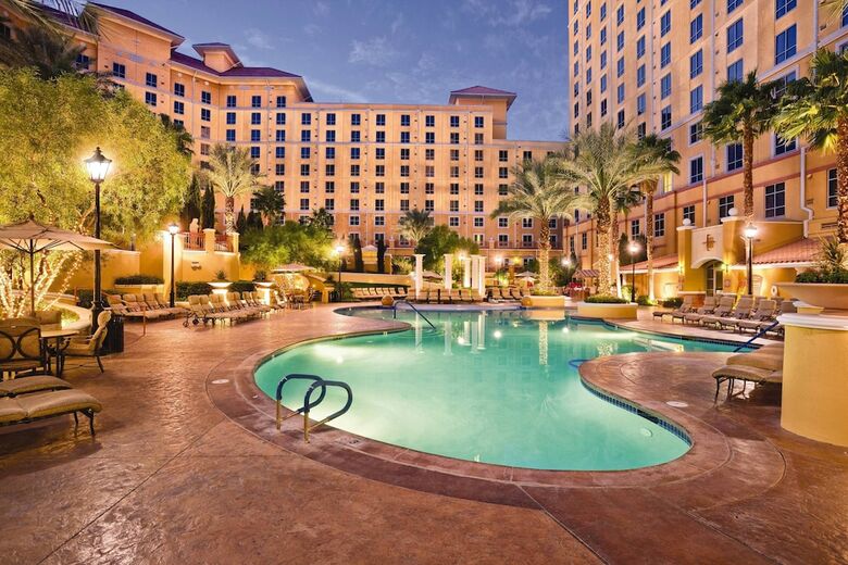 Hotel Grand Desert Resort