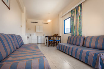 Hotel Crown Resorts Elamaris