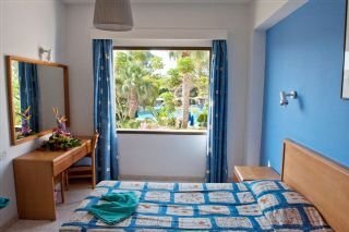 Aparthotel Narcissos