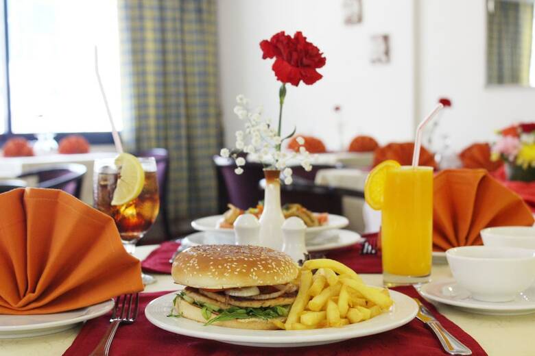 Hotel Al Diar Mina