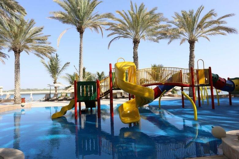 Hotel Al Raha Beach