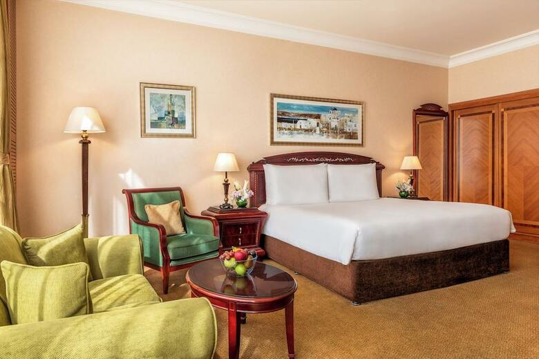 Hotel Al Raha Beach