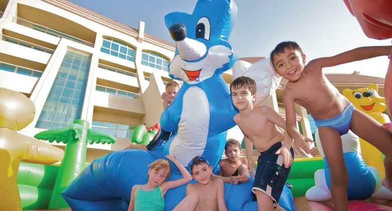 Hotel Al Raha Beach