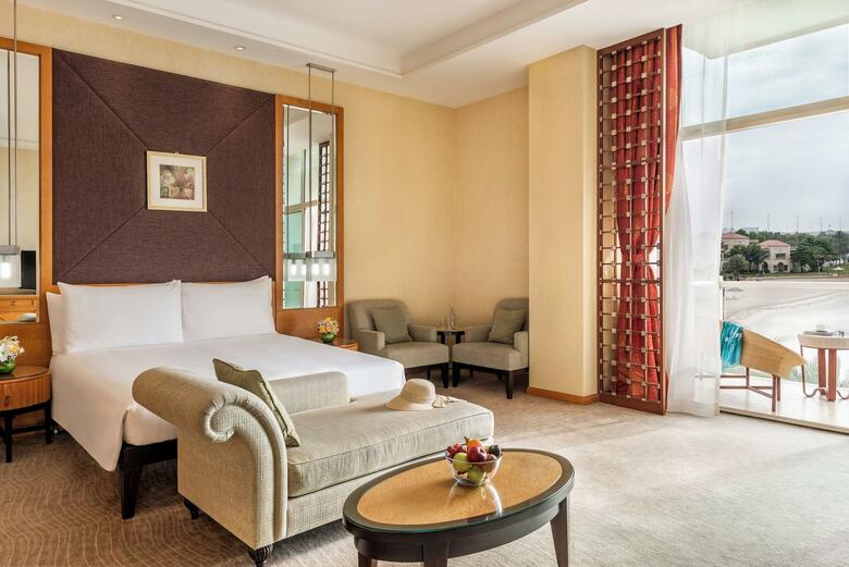 Hotel Al Raha Beach