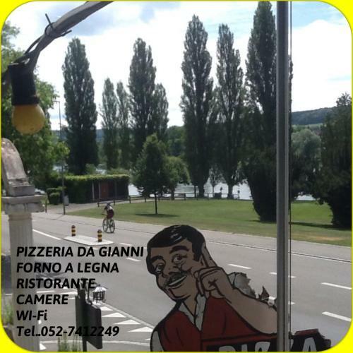 Hostal Guest House Pizzeria Pazza Da Gianni