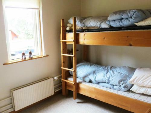 Three-bedroom Holiday Home In S�by 17