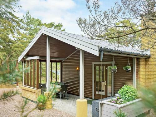 Three-bedroom Holiday Home In Nex� 15