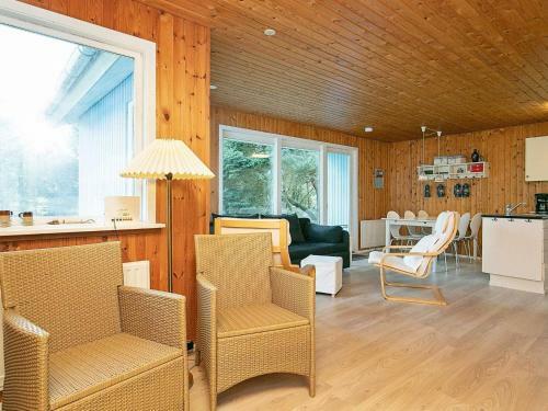 Three-bedroom Holiday Home In Snedsted 1