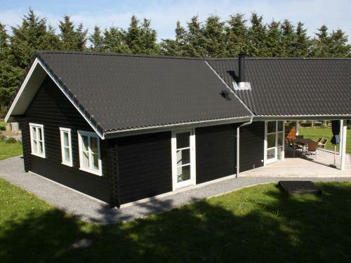 Four-bedroom Holiday Home In L�gst�r 3