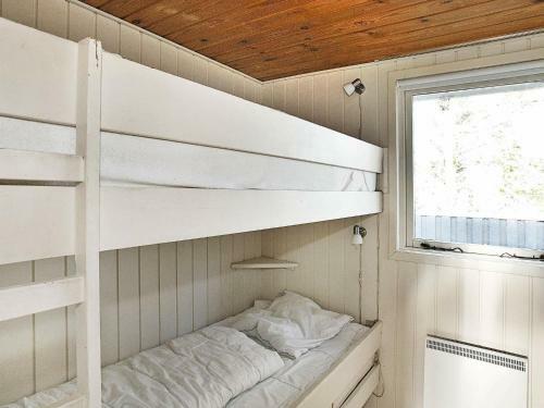 Five-bedroom Holiday Home In Vestervig 1