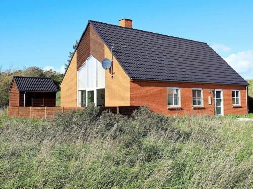 Four-bedroom Holiday Home In Hanstholm 1