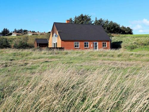 Four-bedroom Holiday Home In Hanstholm 1