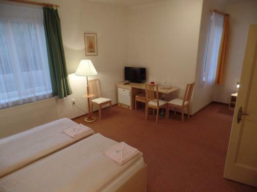 Hostal Pension Fontana
