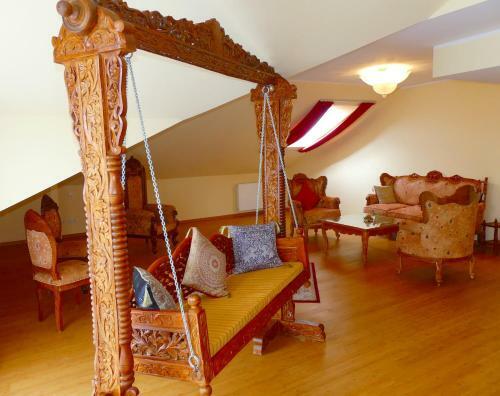 Hotel Raj Mahal