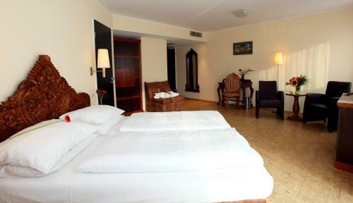 Hotel Raj Mahal
