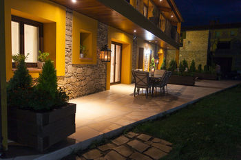 Agroturismo Casa Tapioles