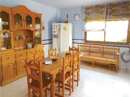 Four-bedroom Holiday Home Caldes de Malavella 0 06